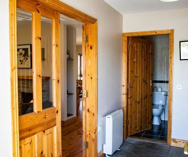 Hotel Doolin Houses *